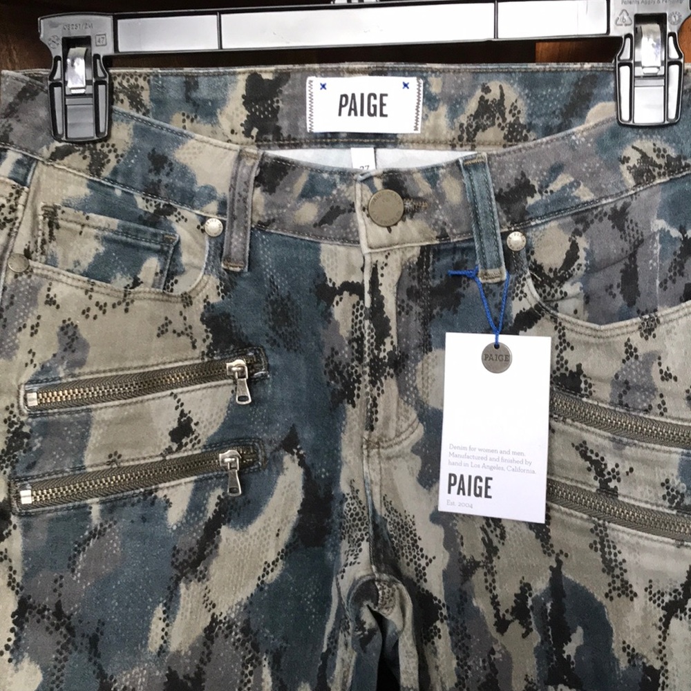 Paige skinny jeans!